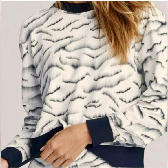 VARLEY Sawtelle Tiger Print Sweatshirt White & Black M - Picture 2 of 9